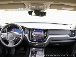 Volvo Ostatní modely XC60 2,0 B5 183kW AWD Summum P 2022