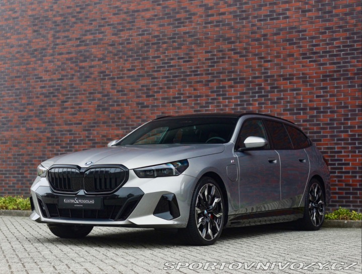 BMW 5 Touring 550e xDrive | M 2025