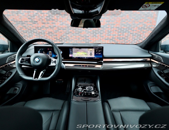 BMW 5 Touring 550e xDrive | M 2025