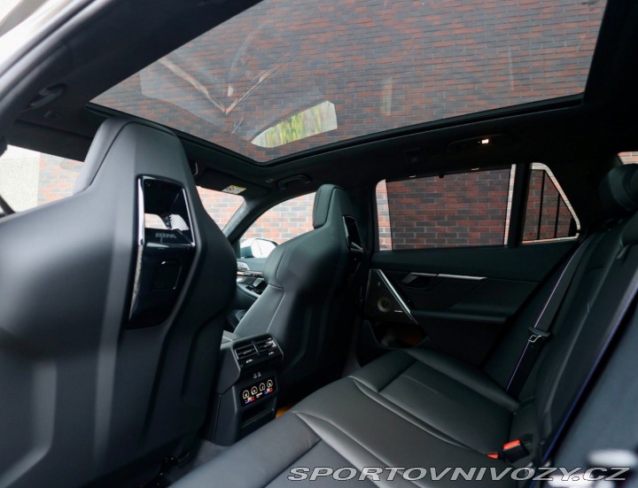 BMW 5 Touring 550e xDrive | M 2025