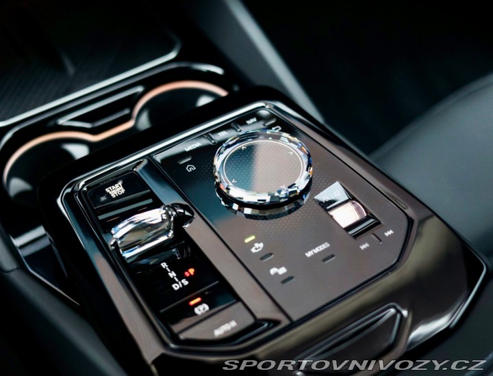 BMW 5 Touring 550e xDrive | M 2025