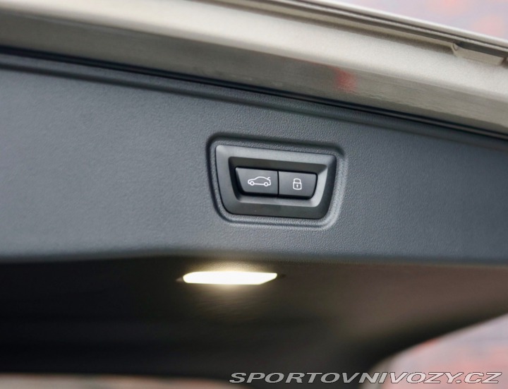 BMW 5 Touring 550e xDrive | M 2025