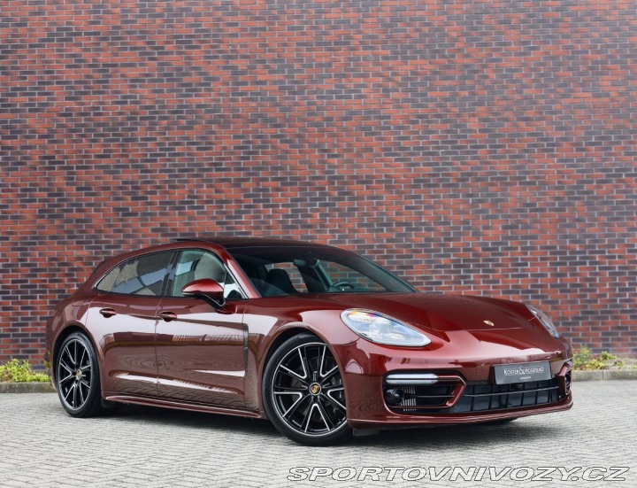 Porsche Panamera Sport Turismo 4 E-Hybrid 2022