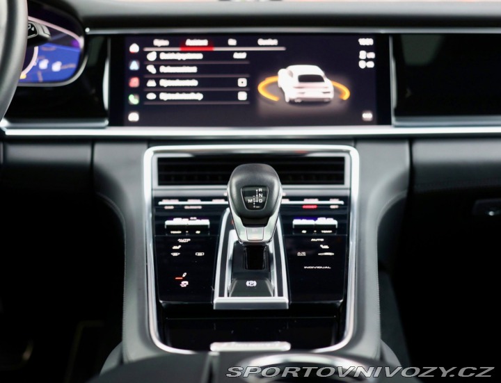 Porsche Panamera Sport Turismo 4 E-Hybrid 2022