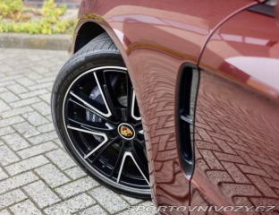 Porsche Panamera Sport Turismo 4 E-Hybrid 2022