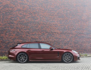 Porsche Panamera Sport Turismo 4 E-Hybrid 2022