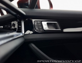 Porsche Panamera Sport Turismo 4 E-Hybrid 2022