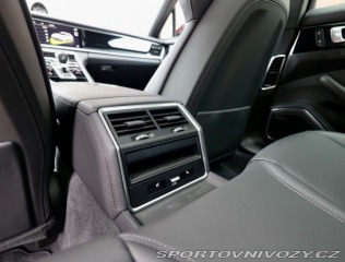 Porsche Panamera Sport Turismo 4 E-Hybrid 2022