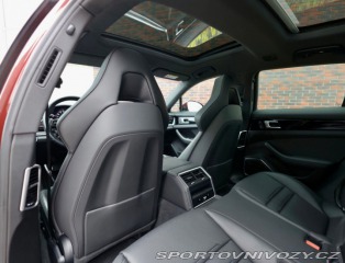 Porsche Panamera Sport Turismo 4 E-Hybrid 2022