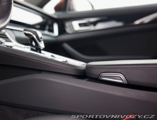 Porsche Panamera Sport Turismo 4 E-Hybrid 2022