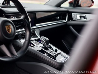 Porsche Panamera Sport Turismo 4 E-Hybrid 2022