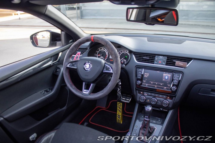 Škoda Octavia RS Combi 2013