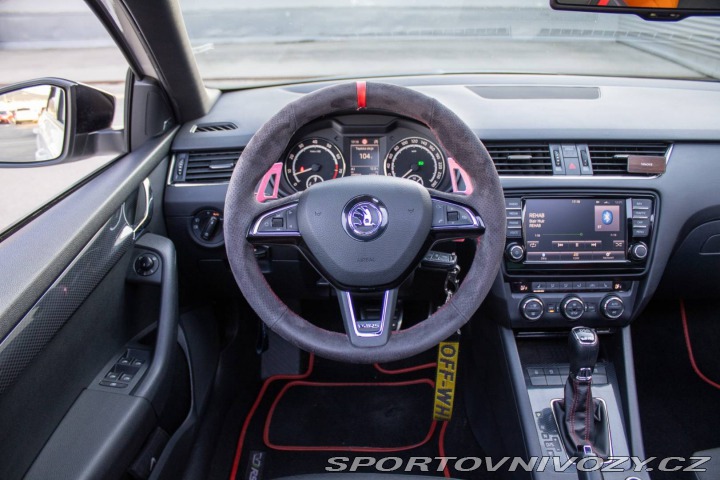 Škoda Octavia RS Combi 2013