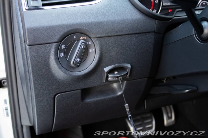 Škoda Octavia RS Combi 2013