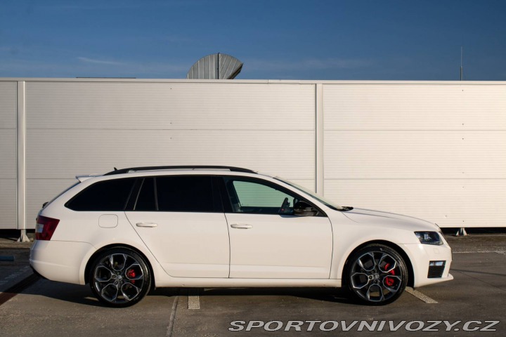 Škoda Octavia RS Combi 2013