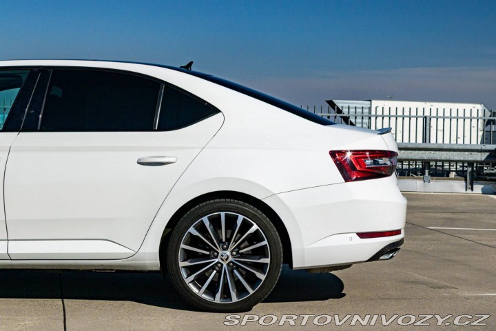 Škoda Superb 2017