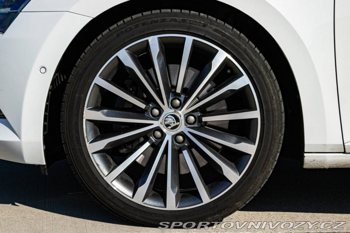 Škoda Superb 2017