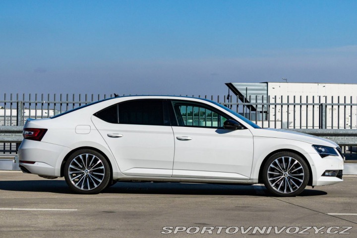 Škoda Superb 2017