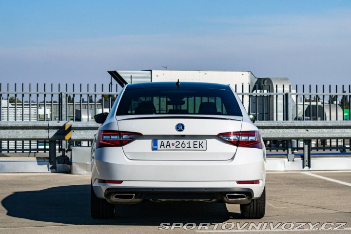 Škoda Superb 2017