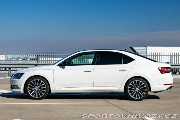 Škoda Superb 2017