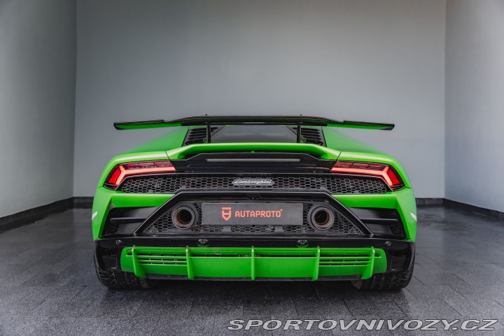Lamborghini Huracán Evo-AWD-640PS-PPF-ZÁRUKA 2021