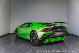 Lamborghini Huracán Evo-AWD-640PS-PPF-ZÁRUKA 2021