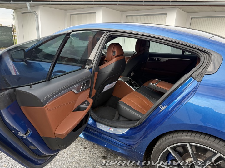 BMW 8 Osobní 2020