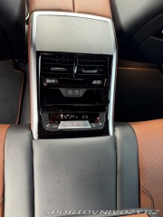 BMW 8 Osobní 2020