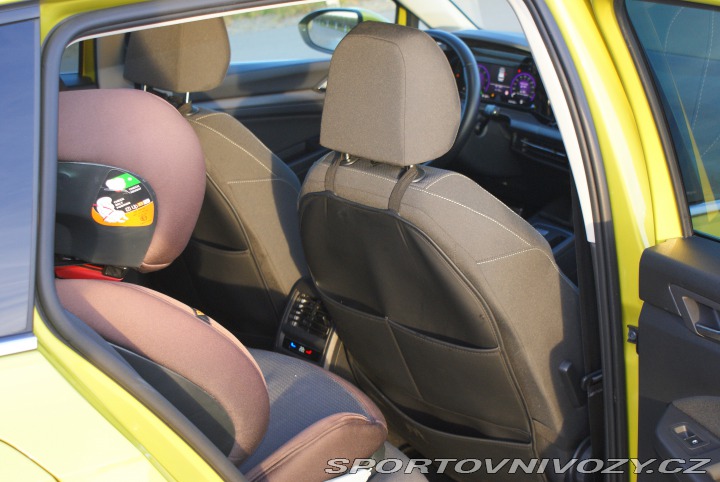 Volkswagen Golf 2021