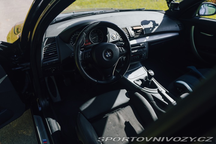 BMW 1 130i, samosvor, 142 tis. 2006