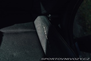 BMW 1 130i, samosvor, 142 tis. 2006