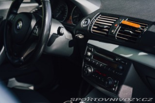 BMW 1 130i, samosvor, 142 tis. 2006