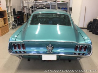 Ford Mustang Fastback 4.7 V8 1967