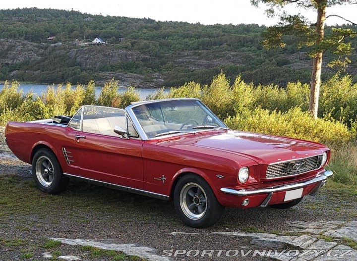 Ford Mustang 5.0l 302-4 port 230 k výkon V8 1966