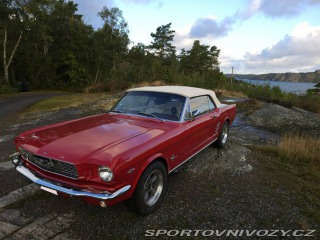 Ford Mustang 5.0l 302-4 port 230 k výkon V8 1966