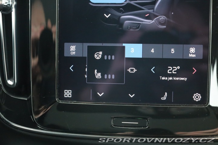 Volvo C40 Recharge Pure 2023