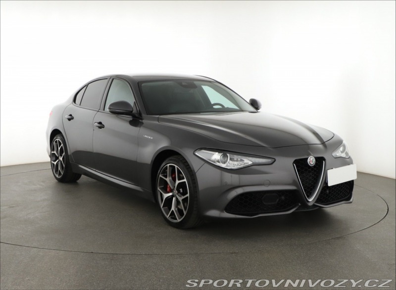 Alfa Romeo Giulia 2.0 Turbo