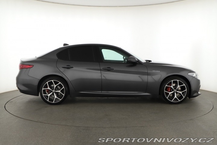 Alfa Romeo Giulia 2.0 Turbo 2018