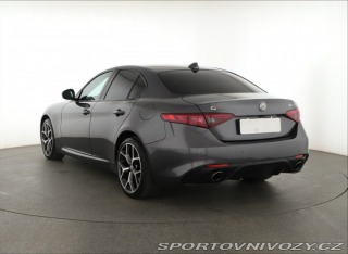 Alfa Romeo Giulia 2.0 Turbo 2018