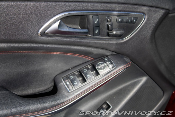 Mercedes-Benz CLA Kupé AMG 45 4Matic 280 2016