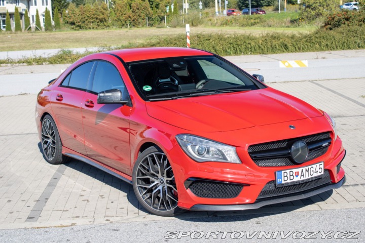 Mercedes-Benz CLA Kupé AMG 45 4Matic 280 2016