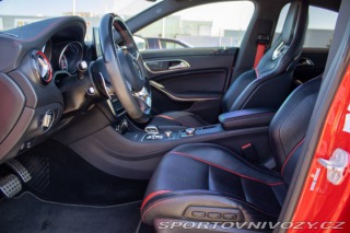 Mercedes-Benz CLA Kupé  AMG  45 4Matic 280 2016