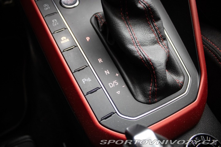 Volkswagen Polo GTI GTI 2.0 TSI /AJ NA SPLÁT 2019