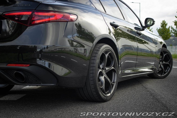 Alfa Romeo Giulia 2.0 AWD VELOCE Ti Q4 / A 2019