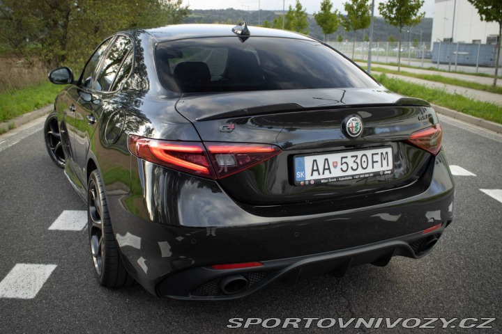 Alfa Romeo Giulia 2.0 AWD VELOCE Ti Q4 / A 2019