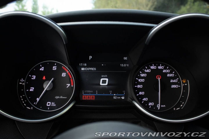 Alfa Romeo Giulia 2.0 AWD VELOCE Ti Q4 / A 2019
