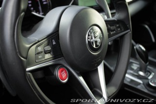 Alfa Romeo Giulia 2.0 AWD VELOCE Ti Q4 / A 2019