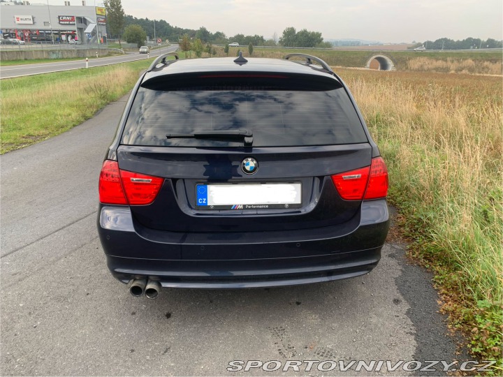 BMW 3 2009