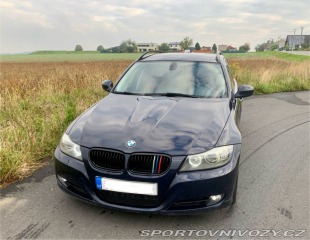 BMW 3  2009
