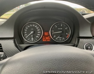 BMW 3  2009